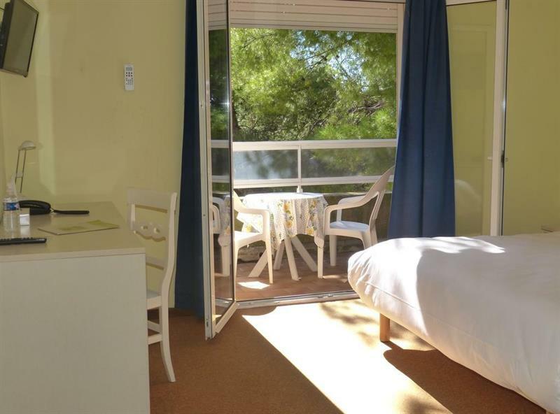 Best Western Domaine de Roquerousse Salon-de-Provence Exterior foto