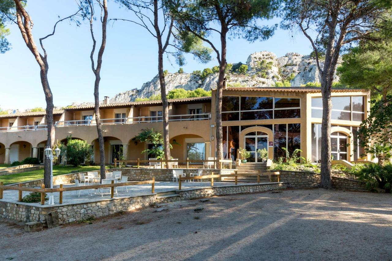 Best Western Domaine de Roquerousse Salon-de-Provence Exterior foto